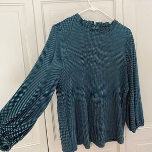 Long sleeved top